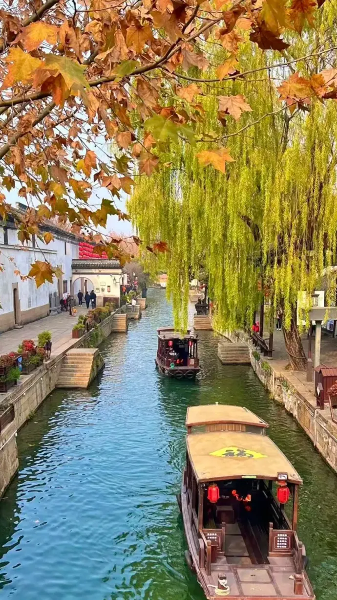 南浔摇橹船