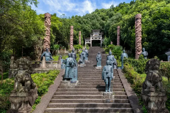 龙山岛
