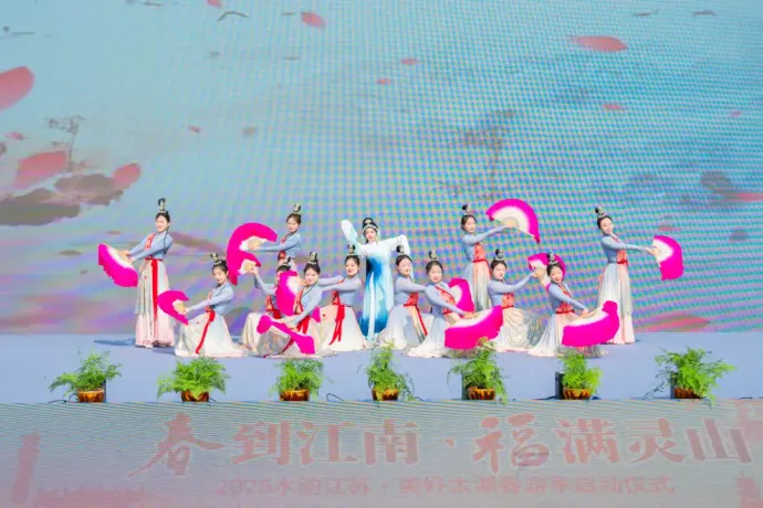 灵山演出