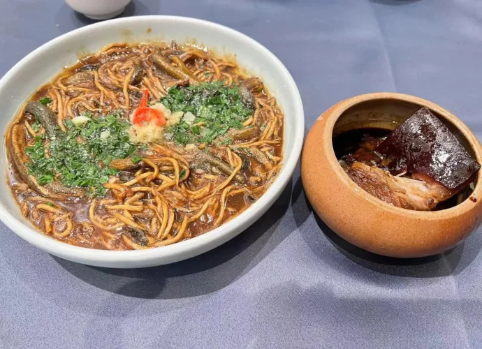 宁式鳝丝