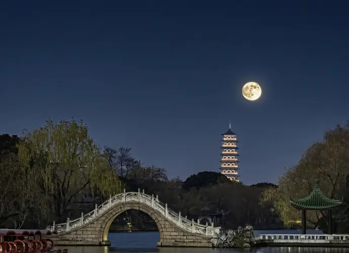 二十四桥
