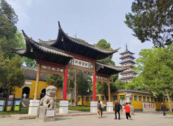 大明寺牌楼