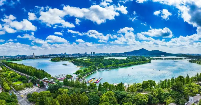 玄武湖