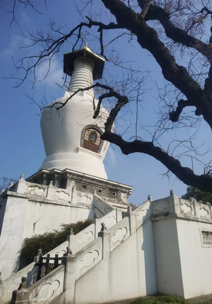 白塔