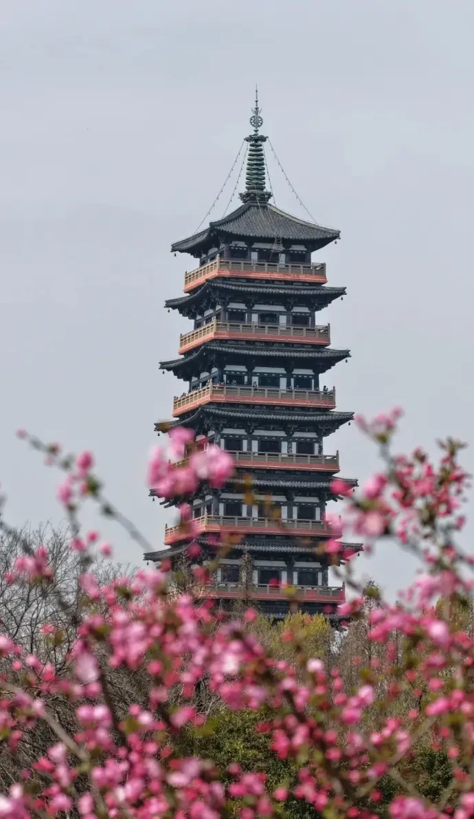 大明寺栖灵塔