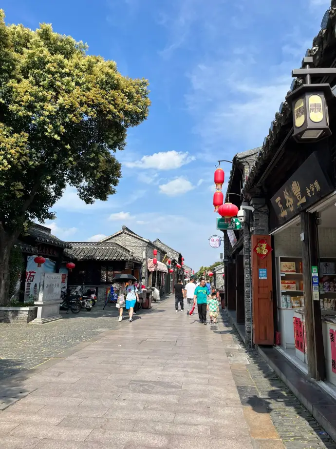 东关街