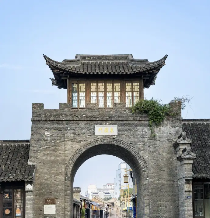东圈门
