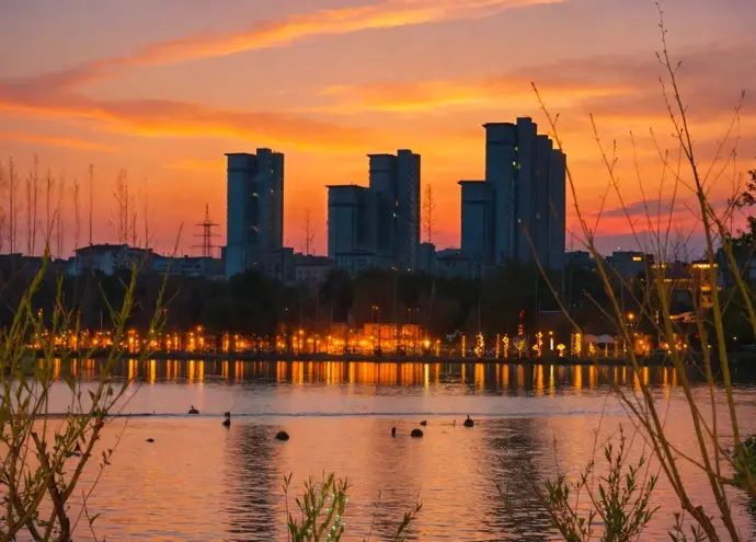 萧湖夕阳