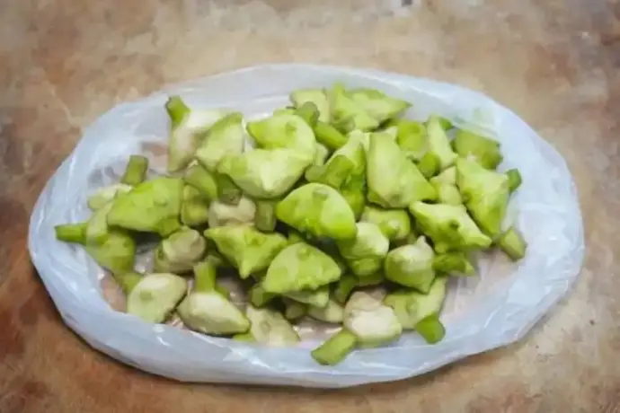 南湖菱
