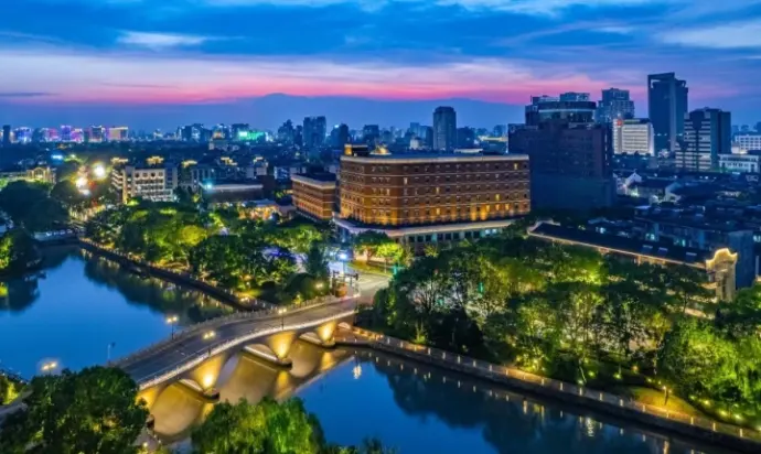 沙龙国际宾馆