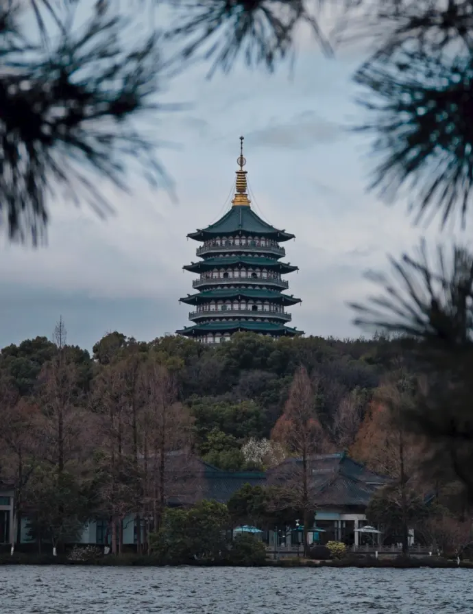 雷峰塔