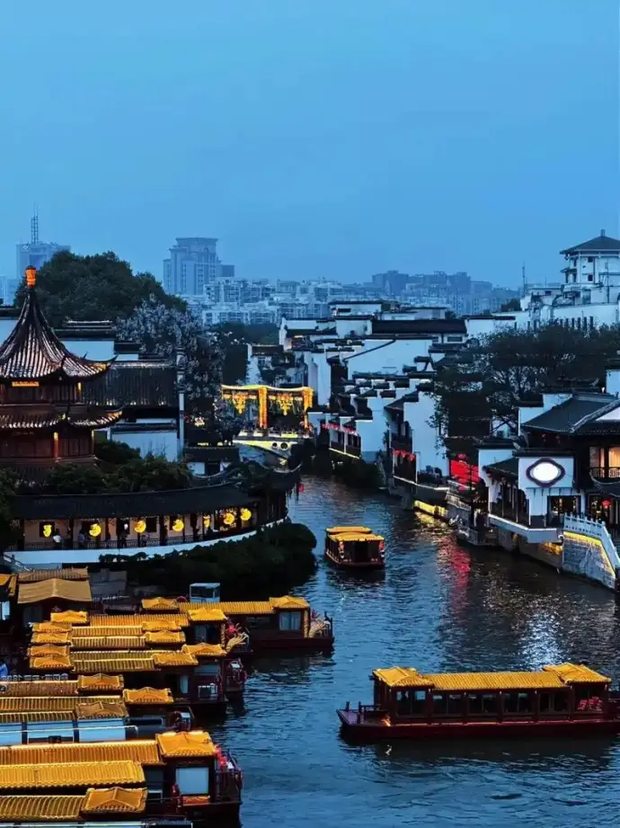 秦淮河