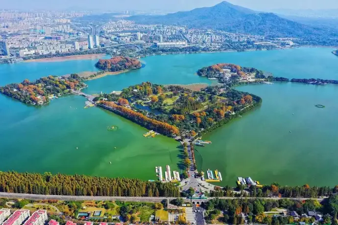 玄武湖