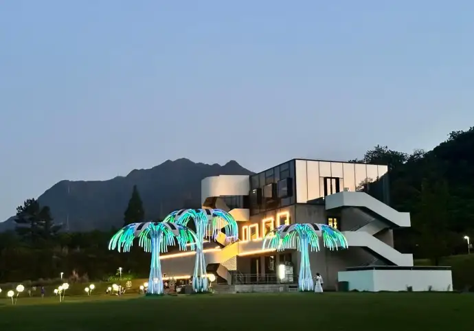 云上草原漫步