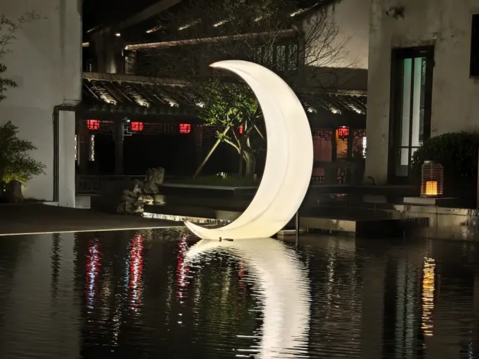 月河