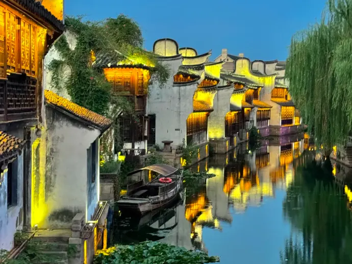 月河