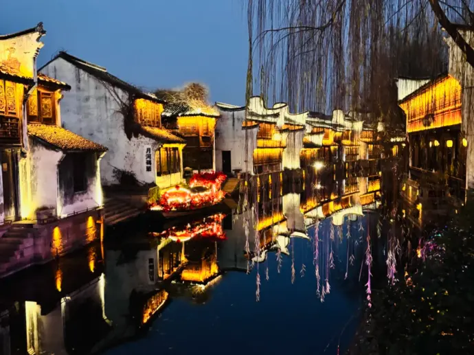 月河