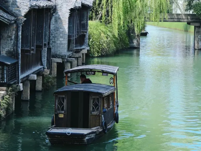 月河