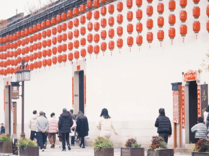 月河