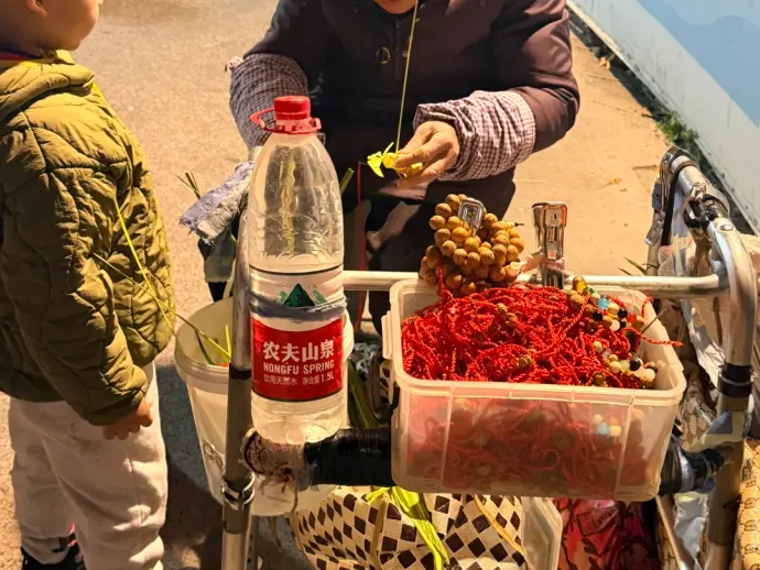 月河