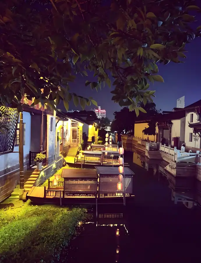 小西街