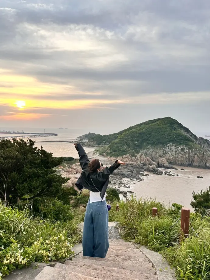东福山日出