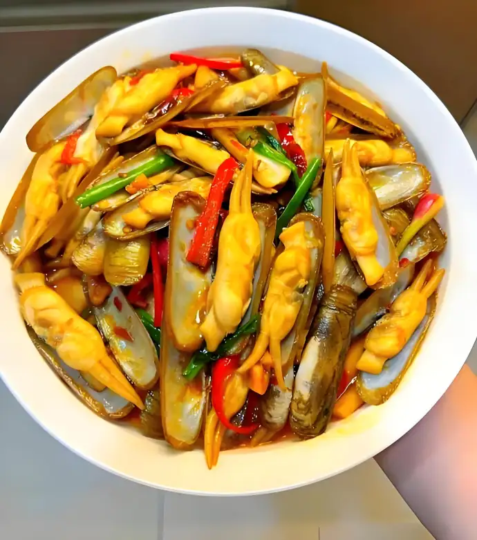 姜葱炒蛏子
