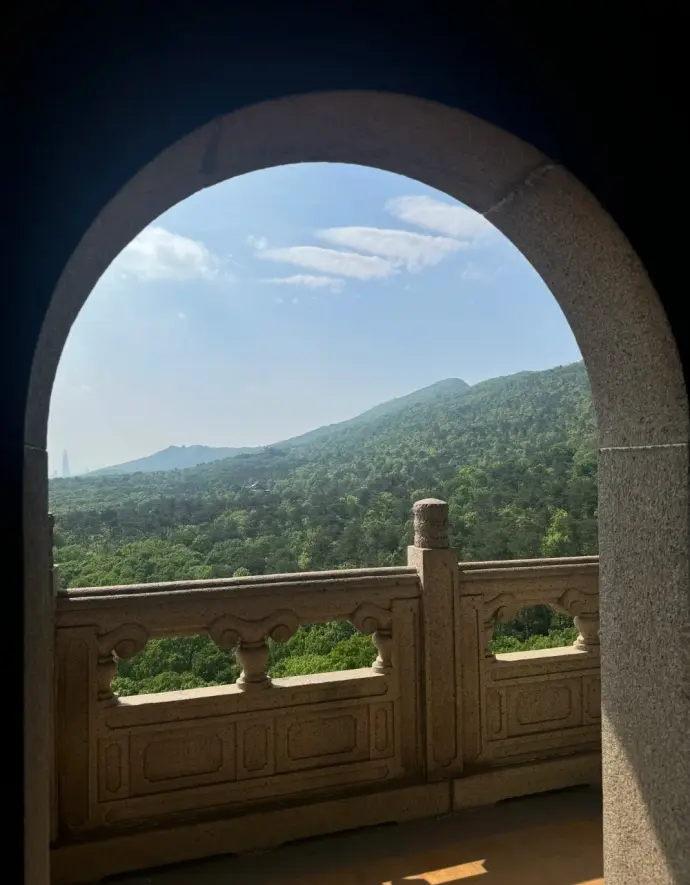 钟山灵谷塔