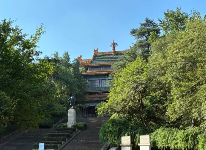 灵谷寺