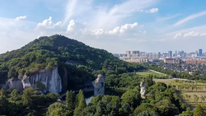 柯岩