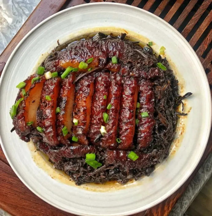 梅干菜扣肉