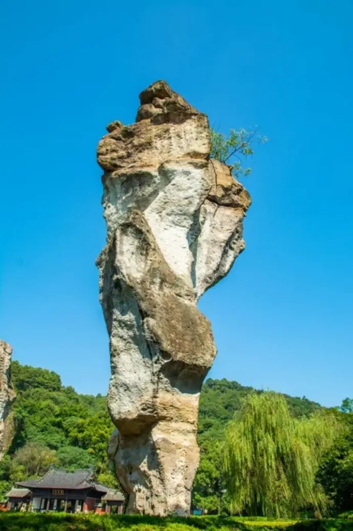 云骨石