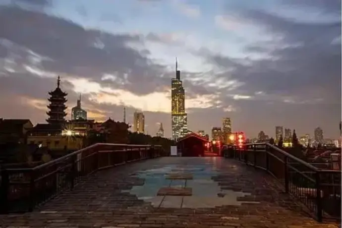 南京