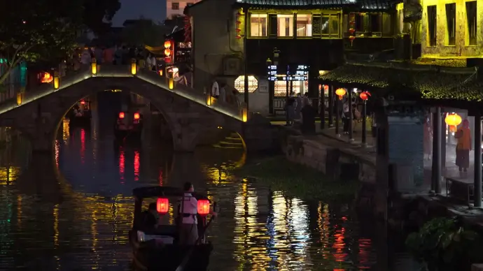 夜游