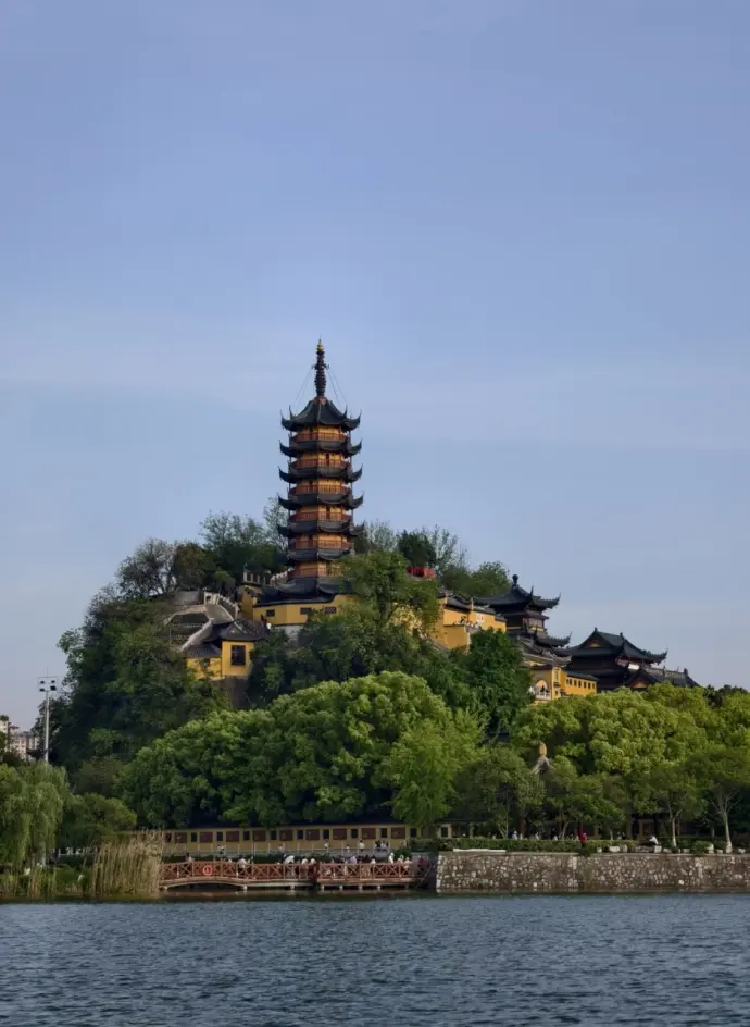 金山湖